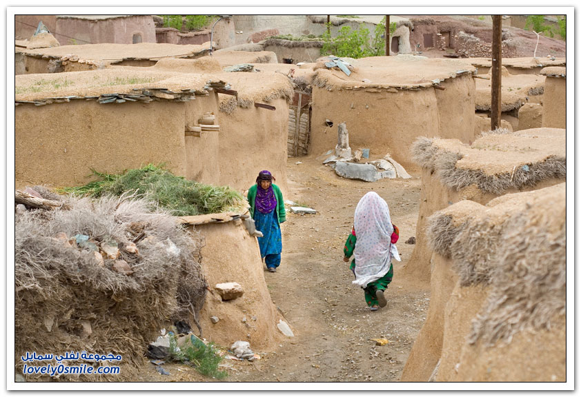 قرية للأقزام على الحدود الإيرانية الأفغانية P_1224nuhwa3